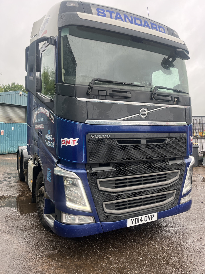Volvo FH V4 500 - Tracteur routier: photos 1 Volvo FH V4 500 - Tracteur routier: photos 1