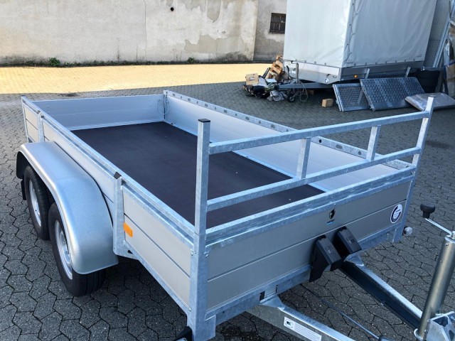 Hapert Azure L-2 Tieflader 3030 x 1490 x 370 mm, ZG 2,0 to. - Remorque voiture: photos 4 Hapert Azure L-2 Tieflader 3030 x 1490 x 370 mm, ZG 2,0 to. - Remorque voiture: photos 4