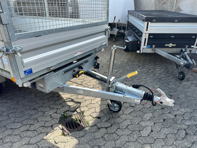 Humbaur 3-Seitenkipper HTK 3000.31 Alu, mit Laubgitteraufsatz, 3140 x 1750 x 350 mm, 3,0 to. - Remorque benne: photos 2 Humbaur 3-Seitenkipper HTK 3000.31 Alu, mit Laubgitteraufsatz, 3140 x 1750 x 350 mm, 3,0 to. - Remorque benne: photos 2