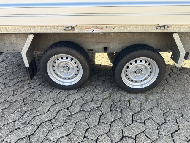 Humbaur 3-Seitenkipper HTK 3000.31 Alu, mit Laubgitteraufsatz, 3140 x 1750 x 350 mm, 3,0 to. - Remorque benne: photos 3 Humbaur 3-Seitenkipper HTK 3000.31 Alu, mit Laubgitteraufsatz, 3140 x 1750 x 350 mm, 3,0 to. - Remorque benne: photos 3