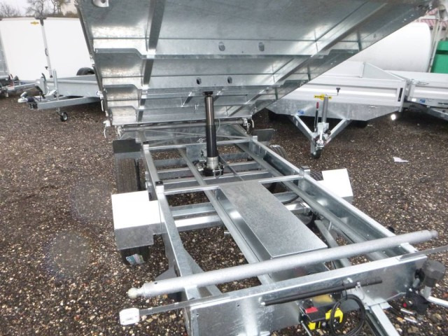 Humbaur 3-Seitenkipper HTK 3500.31 Alu, mit Laubgitteraufsatz - Remorque benne: photos 4 Humbaur 3-Seitenkipper HTK 3500.31 Alu, mit Laubgitteraufsatz - Remorque benne: photos 4
