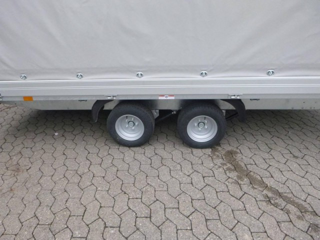 Humbaur HN 254118 Hochlader mit Hochplane 2,5 to. 4100 x 1850 x 350 mm - Remorque voiture: photos 3 Humbaur HN 254118 Hochlader mit Hochplane 2,5 to. 4100 x 1850 x 350 mm - Remorque voiture: photos 3
