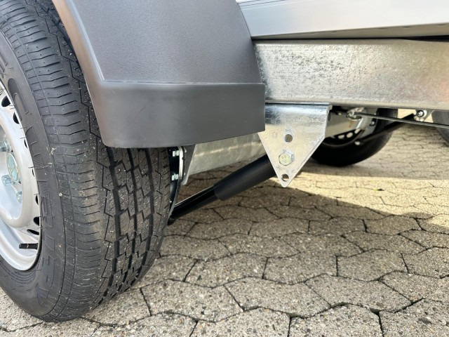 Humbaur Koffer HK 132513-15P, 100 km/h 1,3 t. 2510 x 1310 x 1520 mm - Remorque fourgon: photos 3 Humbaur Koffer HK 132513-15P, 100 km/h 1,3 t. 2510 x 1310 x 1520 mm - Remorque fourgon: photos 3