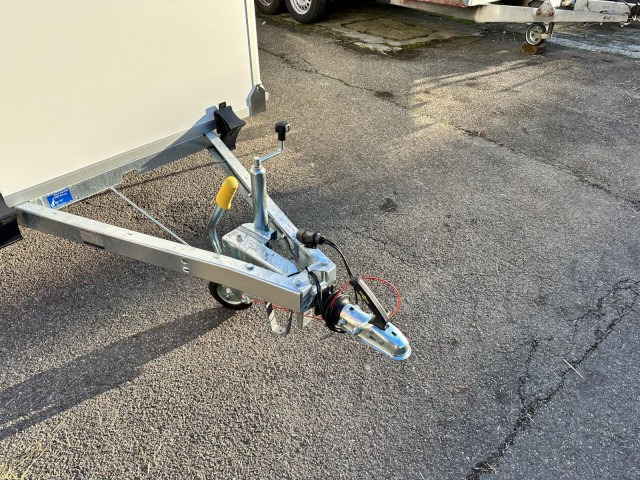 Humbaur Koffer HK 152515-15P FlexZurr 1,5 t. 2510 x 1310 x 1520 mm - Remorque fourgon: photos 2 Humbaur Koffer HK 152515-15P FlexZurr 1,5 t. 2510 x 1310 x 1520 mm - Remorque fourgon: photos 2