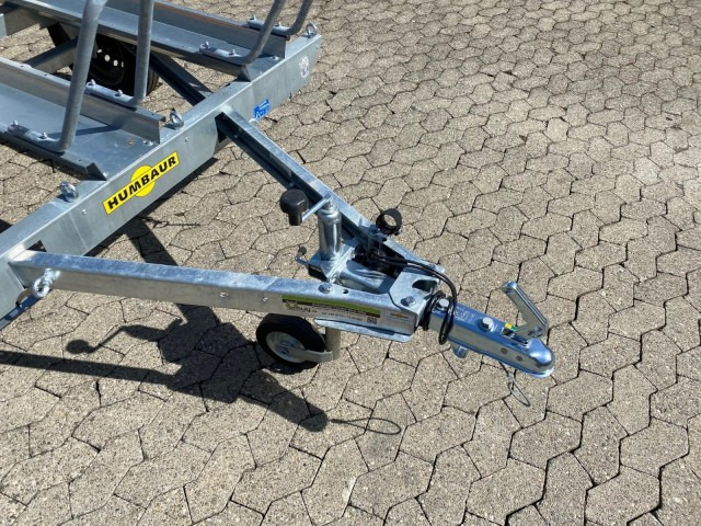 Humbaur Motorradanhänger HM 752113, 100 km/h 0,75 t. 2095 x 1365 x 70 mm - Remorque pour moto: photos 2 Humbaur Motorradanhänger HM 752113, 100 km/h 0,75 t. 2095 x 1365 x 70 mm - Remorque pour moto: photos 2