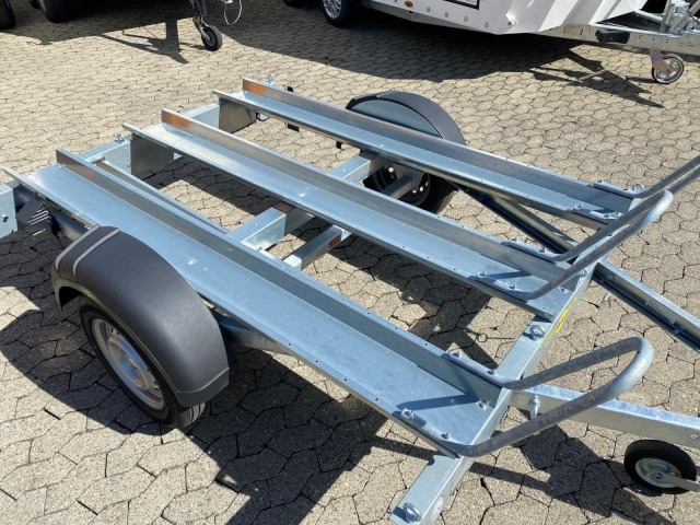 Humbaur Motorradanhänger HM 752113, 100 km/h 0,75 t. 2095 x 1365 x 70 mm - Remorque pour moto: photos 3 Humbaur Motorradanhänger HM 752113, 100 km/h 0,75 t. 2095 x 1365 x 70 mm - Remorque pour moto: photos 3