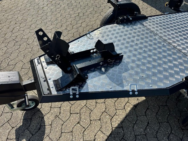 Lorries Motorradanhänger MT-1, 0,75 to. 245 x 99 cm, absenkbar - Remorque pour moto: photos 4 Lorries Motorradanhänger MT-1, 0,75 to. 245 x 99 cm, absenkbar - Remorque pour moto: photos 4