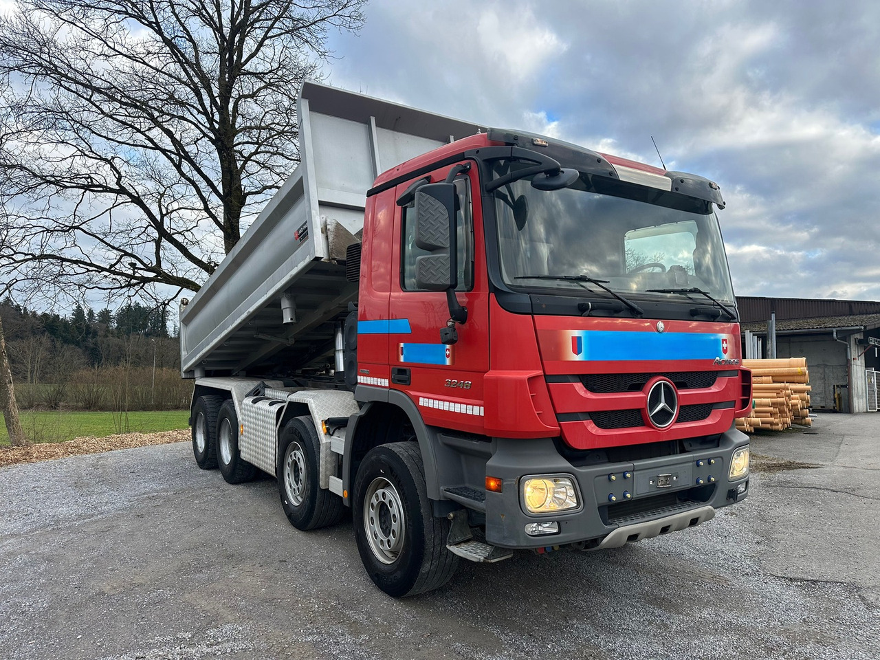 MERCEDES-BENZ Actros 3248 8x4 Kipper - Camion benne: photos 3 MERCEDES-BENZ Actros 3248 8x4 Kipper - Camion benne: photos 3