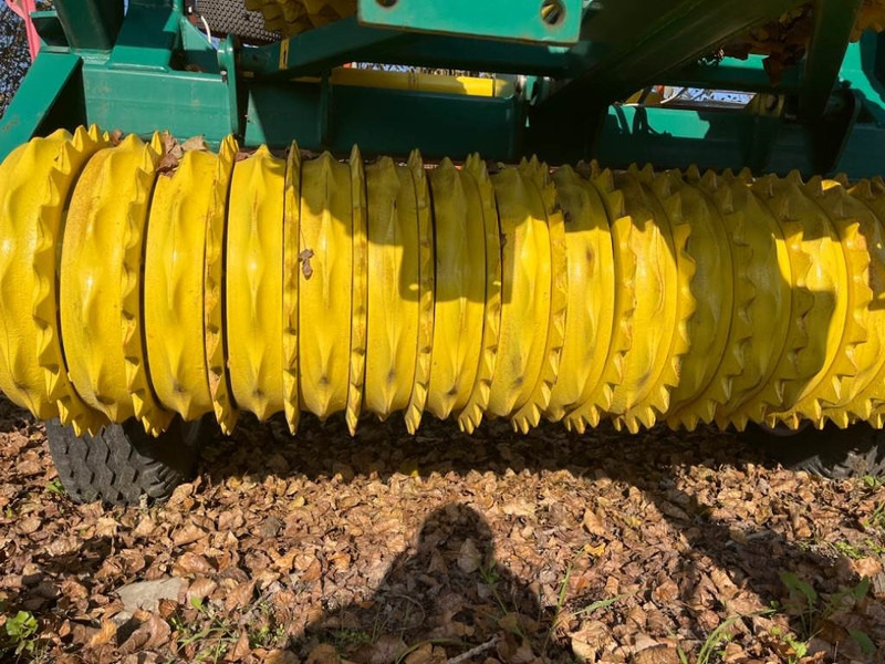 Crédit-bail de Agromerkur Cambridge 5.4 Agromerkur Cambridge 5.4: photos 6