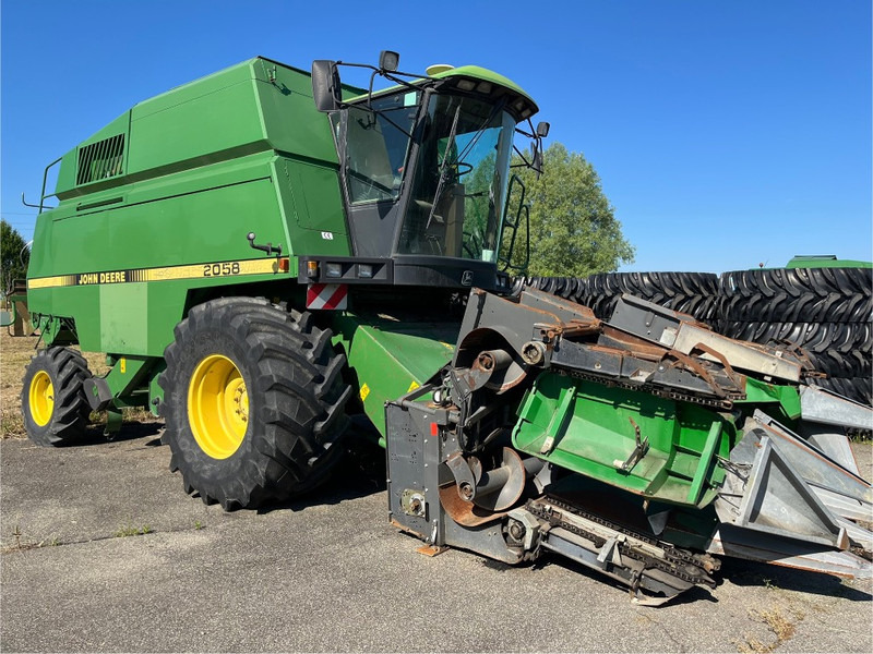John Deere 2058 - Moissonneuse-batteuse: photos 3 John Deere 2058 - Moissonneuse-batteuse: photos 3