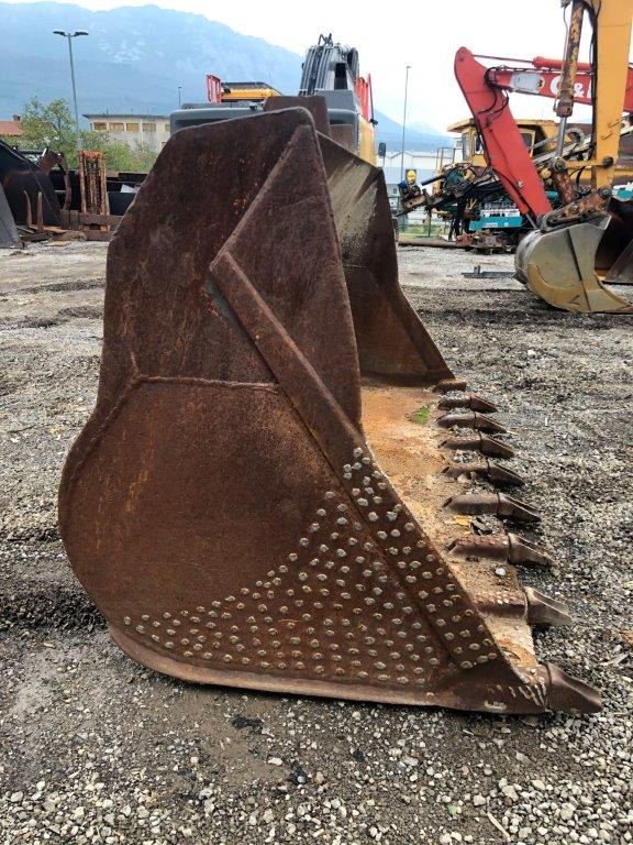 3100 mm - Godet pour chargeur: photos 3 3100 mm - Godet pour chargeur: photos 3