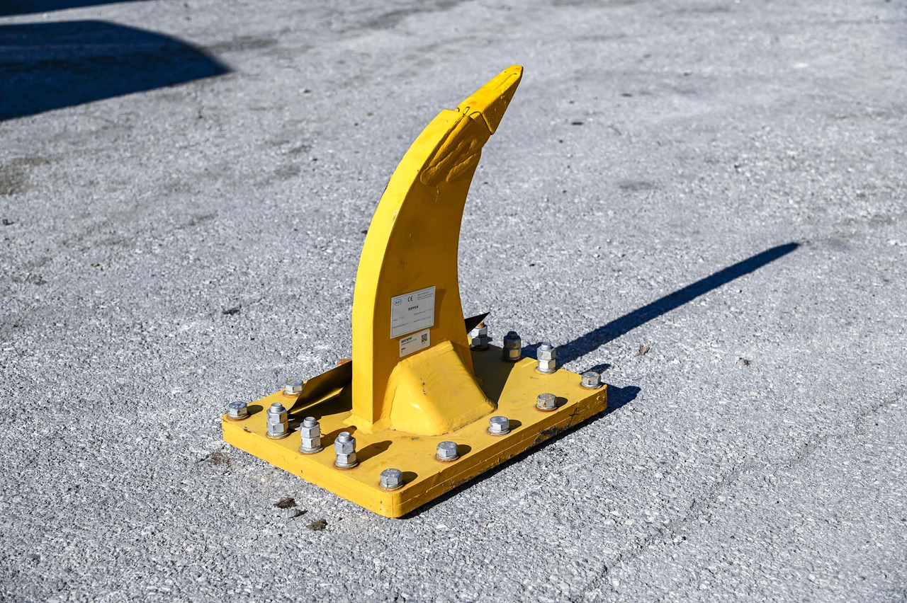 BAT BR02 - Ripper pour Pelle: photos 3 BAT BR02 - Ripper pour Pelle: photos 3