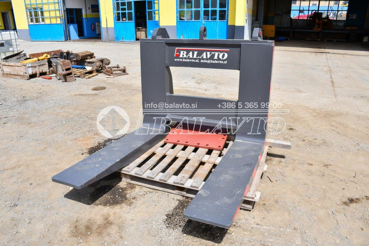 Balavto Block handling forks for Volvo L220 and L180 - Fourches pour Chargeuse: photos 2 Balavto Block handling forks for Volvo L220 and L180 - Fourches pour Chargeuse: photos 2