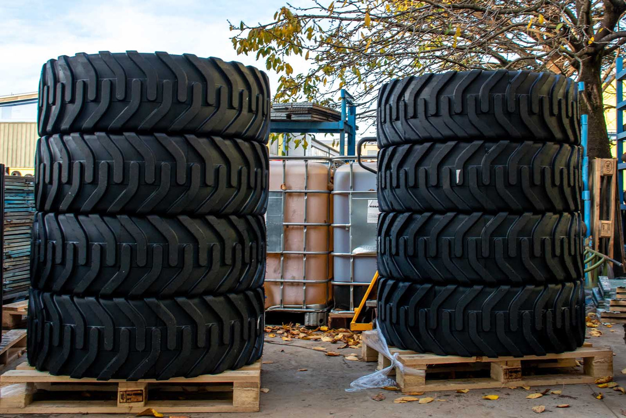 Bandenmarkt 315/70R22.5 - Roue complète pour Pelle: photos 4 Bandenmarkt 315/70R22.5 - Roue complète pour Pelle: photos 4