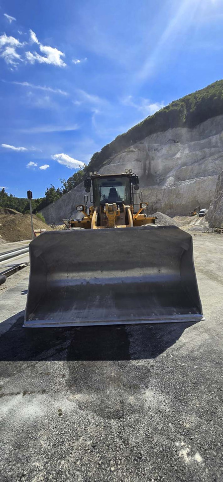 HYUNDAI HL970 - Chargeuse sur pneus: photos 4 HYUNDAI HL970 - Chargeuse sur pneus: photos 4