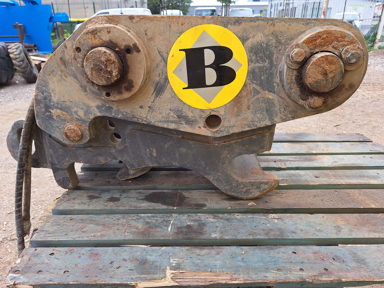 - Attache rapide pour Pelle: photos 5 - Attache rapide pour Pelle: photos 5