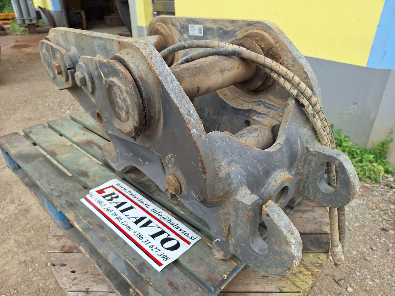 - Attache rapide pour Pelle: photos 2 - Attache rapide pour Pelle: photos 2