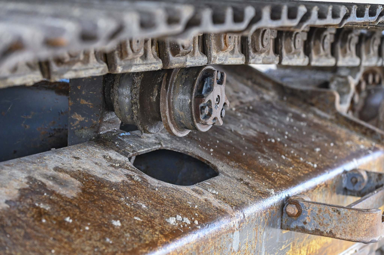 Pelle sur chenille VOLVO EC220EL: photos 32