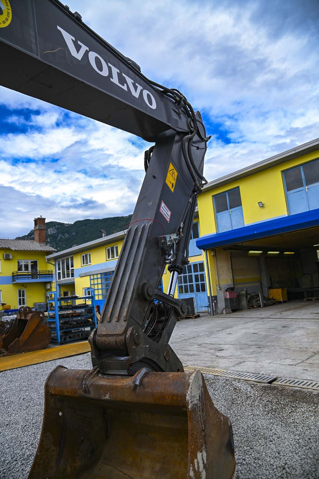 Pelle sur chenille VOLVO EC220EL: photos 23