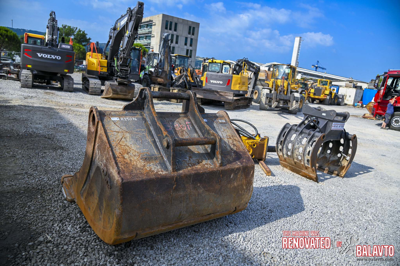 Pelle sur chenille VOLVO ECR235EL: photos 29