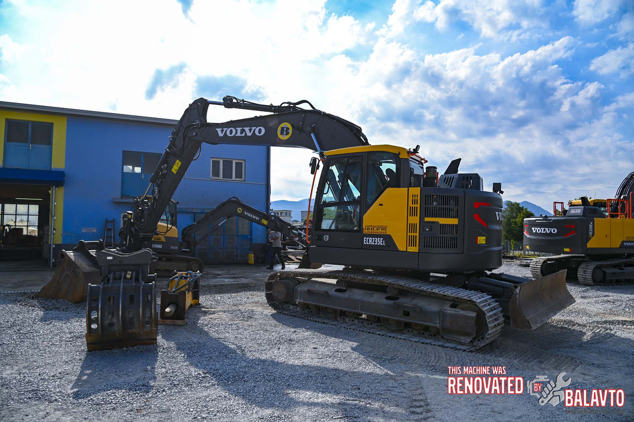 VOLVO ECR235EL - Pelle sur chenille: photos 4 VOLVO ECR235EL - Pelle sur chenille: photos 4