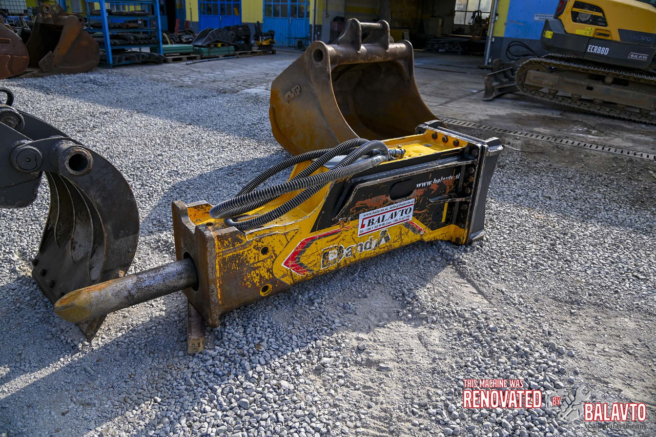 Pelle sur chenille VOLVO ECR235EL: photos 26