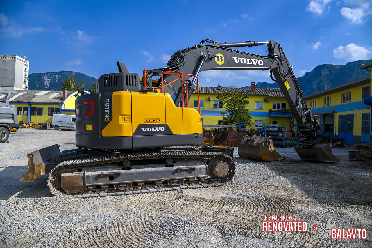 Pelle sur chenille VOLVO ECR235EL: photos 10