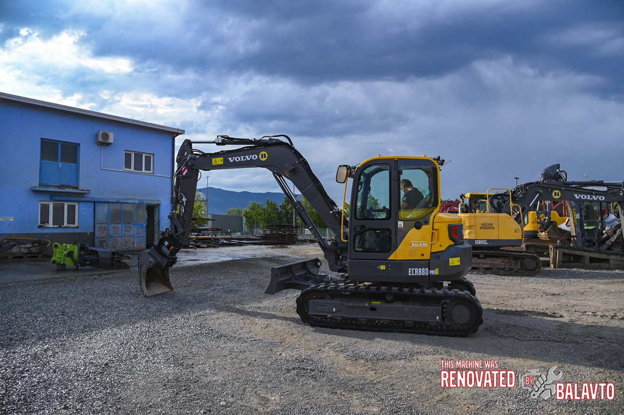 VOLVO ECR88D - Mini pelle: photos 4 VOLVO ECR88D - Mini pelle: photos 4