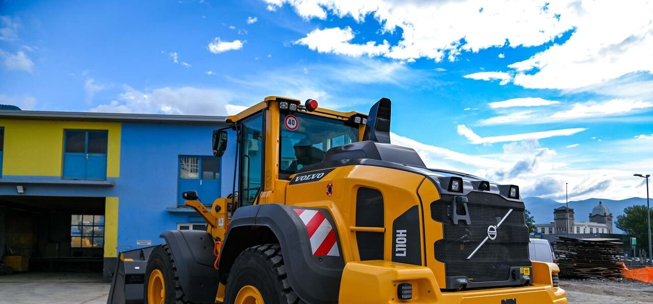 Volvo L110H - Chargeuse sur pneus: photos 3 Volvo L110H - Chargeuse sur pneus: photos 3