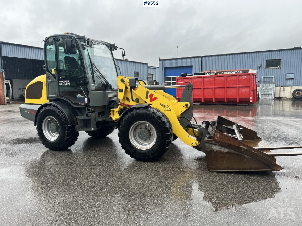 Wheel loader Wacker Neuson WL52 gears and tool stand - Autre matériel: photos 2 Wheel loader Wacker Neuson WL52 gears and tool stand - Autre matériel: photos 2