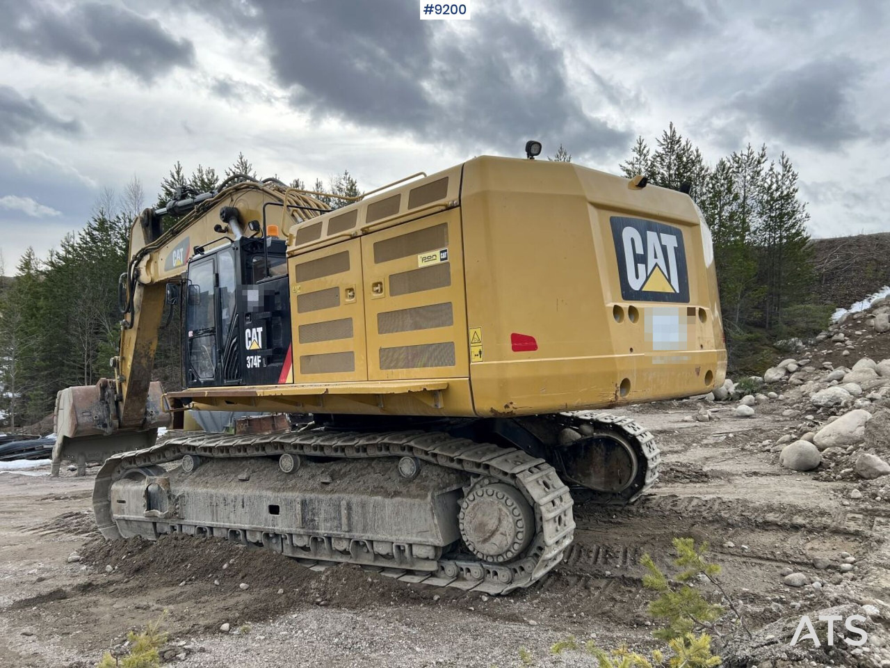 CAT 374 FL crawler excavator with bucket (VIDEO) - Pelle: photos 3 CAT 374 FL crawler excavator with bucket (VIDEO) - Pelle: photos 3