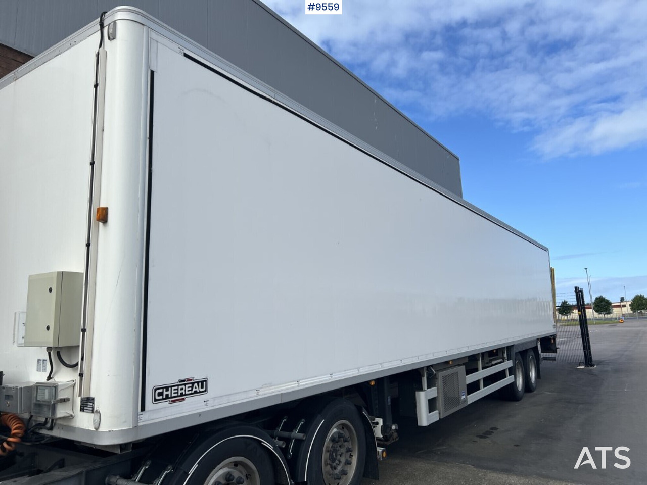 Remorque fourgon Container trailer Chereau CSD2 with Dolly: photos 18 Remorque fourgon Container trailer Chereau CSD2 with Dolly: photos 18