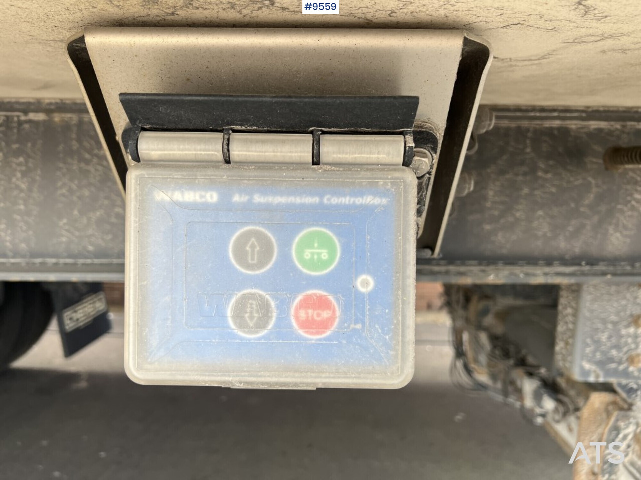 Remorque fourgon Container trailer Chereau CSD2 with Dolly: photos 24 Remorque fourgon Container trailer Chereau CSD2 with Dolly: photos 24