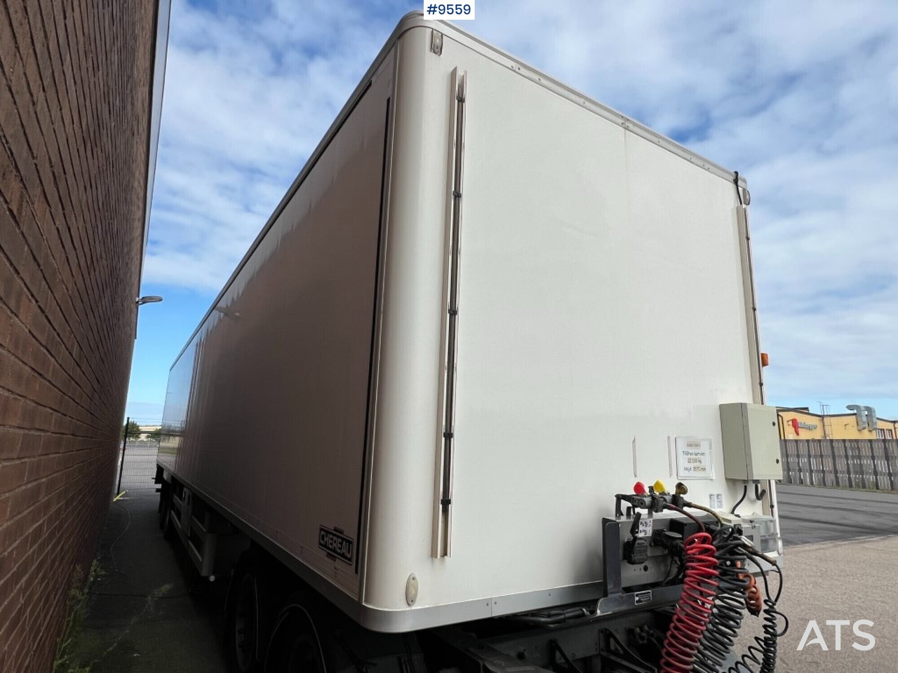 Remorque fourgon Container trailer Chereau CSD2 with Dolly: photos 12 Remorque fourgon Container trailer Chereau CSD2 with Dolly: photos 12