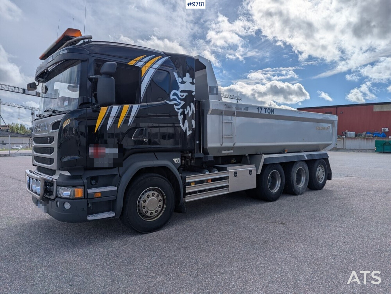 Dump truck Scania R520 8X4 - Camion benne: photos 1 Dump truck Scania R520 8X4 - Camion benne: photos 1
