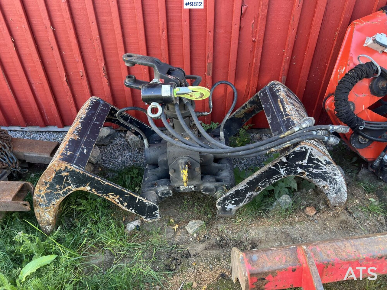 Grip bucket KGU-2-650-S0 - Grappin: photos 1 Grip bucket KGU-2-650-S0 - Grappin: photos 1