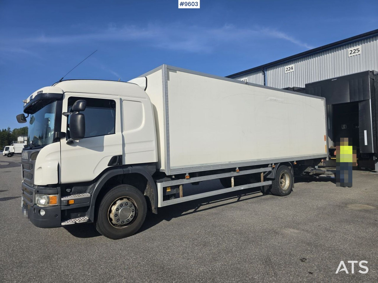 Scania P280 Skåpbil - Camion fourgon: photos 1 Scania P280 Skåpbil - Camion fourgon: photos 1