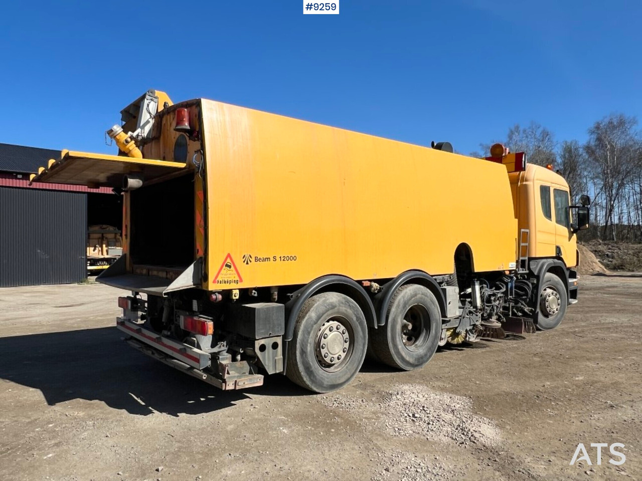 Scania sweeper truck with Johnston Beam sweeper (VIDEO) - Balayeuse de voirie: photos 2 Scania sweeper truck with Johnston Beam sweeper (VIDEO) - Balayeuse de voirie: photos 2