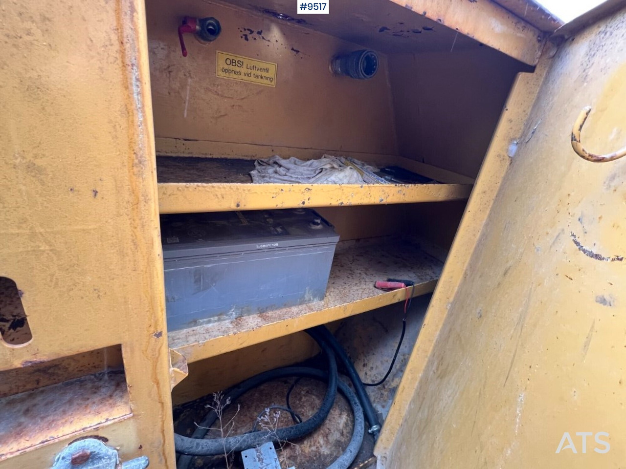 Tank diesel - 1,5 cubic - J-O Fherm dumper - Cuve de stockage: photos 4 Tank diesel - 1,5 cubic - J-O Fherm dumper - Cuve de stockage: photos 4