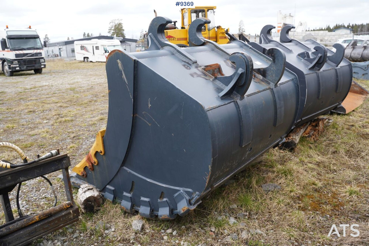 Tooth bucket TOBA SMP 105 - Matériel de chantier: photos 2 Tooth bucket TOBA SMP 105 - Matériel de chantier: photos 2