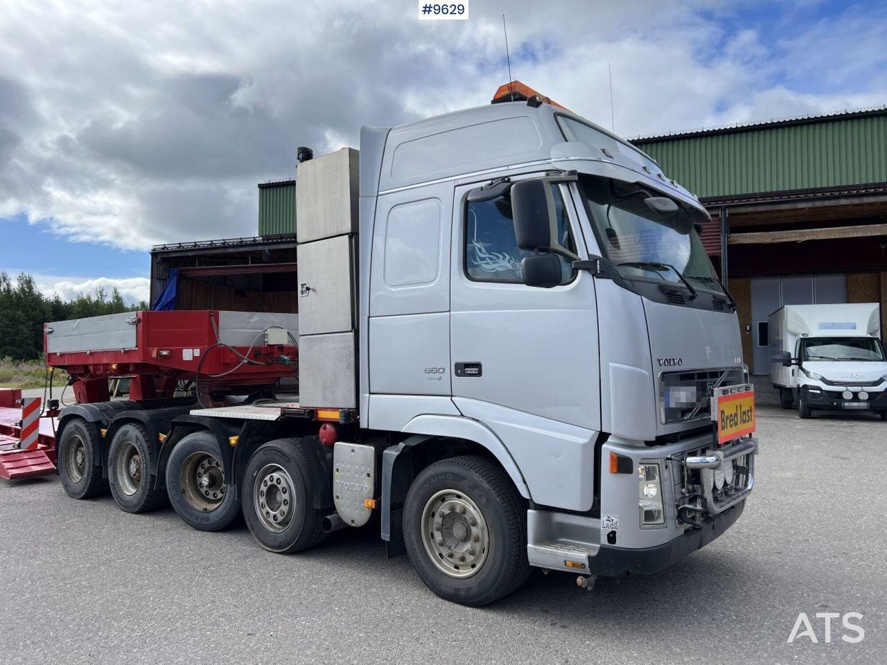 Tracteur routier, Semi-remorque surbaissé Volvo FH16 5-axle tractor unit, GOLDHOFER STZ-VL 4-41/80 trailer: photos 10 Tracteur routier, Semi-remorque surbaissé Volvo FH16 5-axle tractor unit, GOLDHOFER STZ-VL 4-41/80 trailer: photos 10