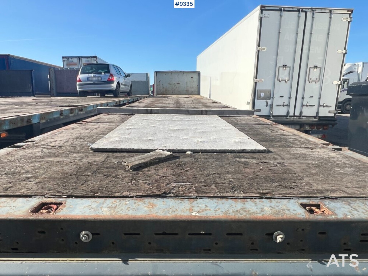 Trailer - KRONE - Semi-remorque plateau: photos 4 Trailer - KRONE - Semi-remorque plateau: photos 4