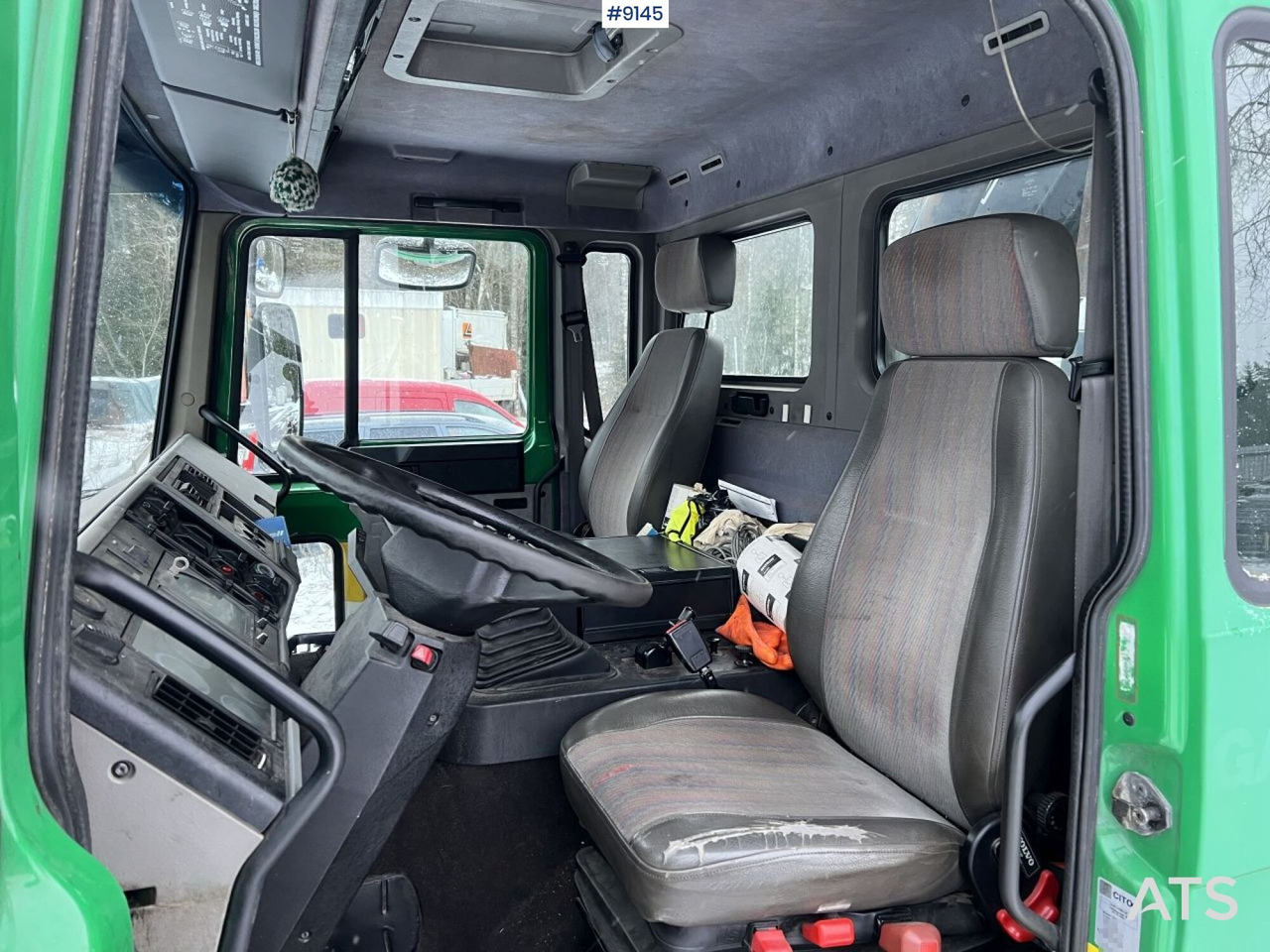 Volvo FL614 4x2 Förlängd med HIAB 105-3 - Camion grue: photos 5 Volvo FL614 4x2 Förlängd med HIAB 105-3 - Camion grue: photos 5