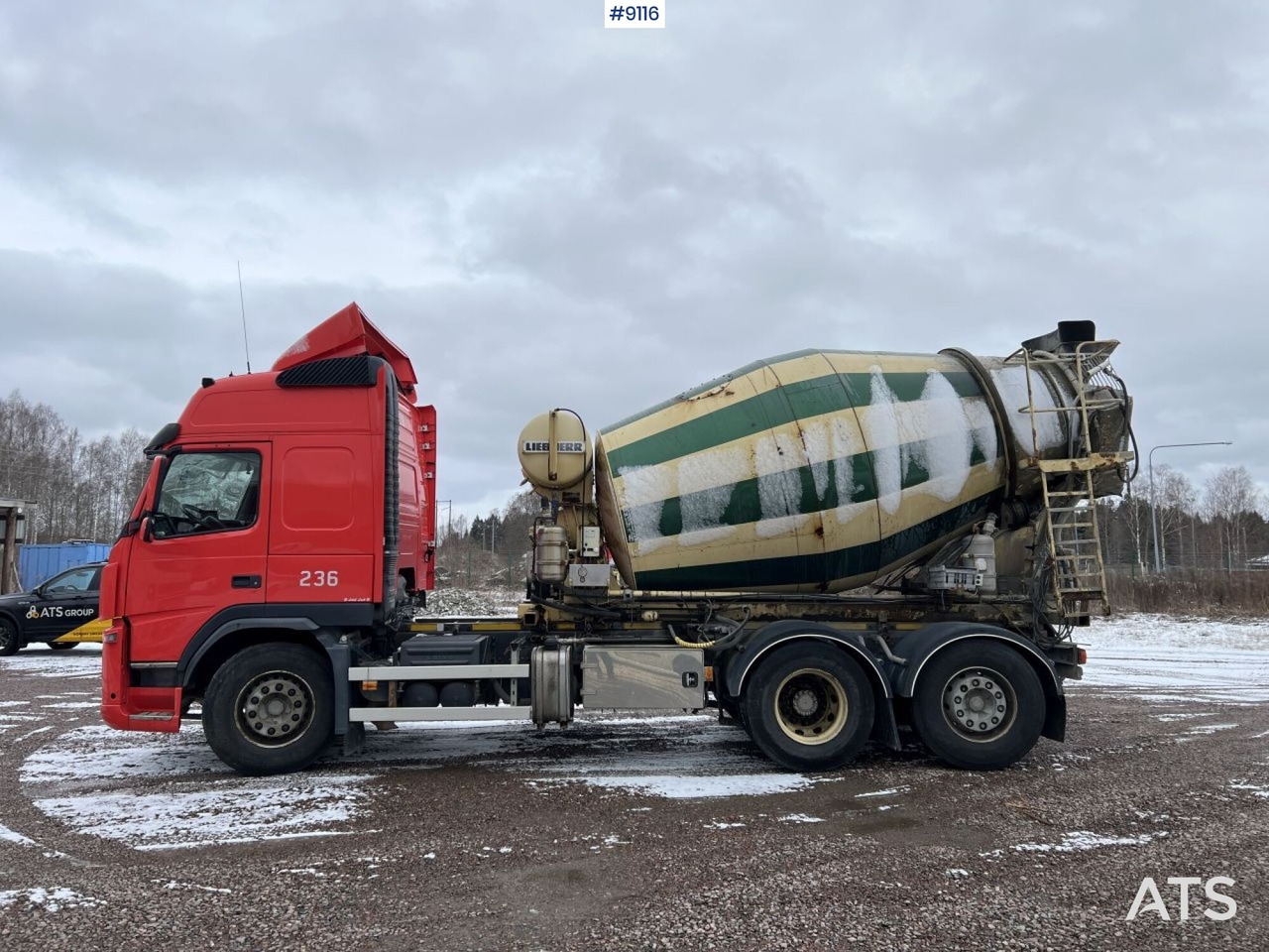 Volvo FM 6X2 Quick lock with concrete rotator (VIDEO) - Camion malaxeur: photos 3 Volvo FM 6X2 Quick lock with concrete rotator (VIDEO) - Camion malaxeur: photos 3