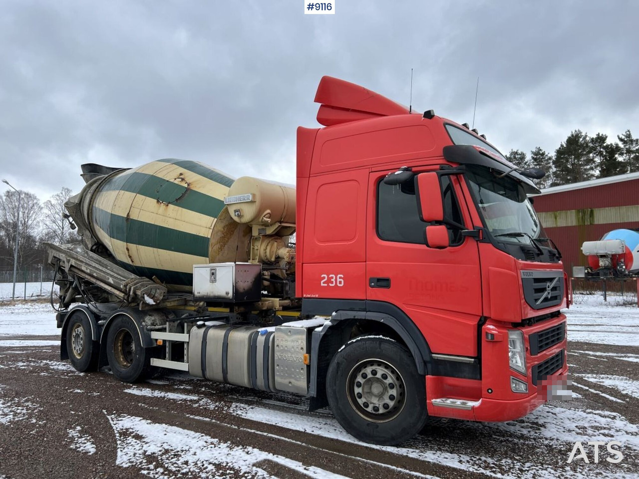 Volvo FM 6X2 Quick lock with concrete rotator (VIDEO) - Camion malaxeur: photos 2 Volvo FM 6X2 Quick lock with concrete rotator (VIDEO) - Camion malaxeur: photos 2