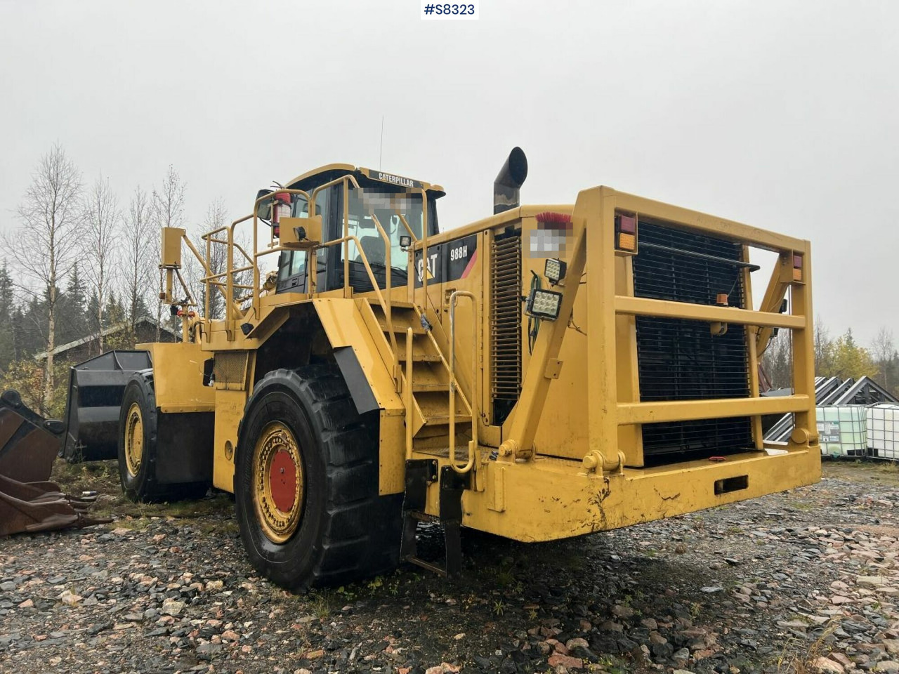 Wheel loader, CAT 988H with bucket - Chargeuse sur pneus: photos 2 Wheel loader, CAT 988H with bucket - Chargeuse sur pneus: photos 2