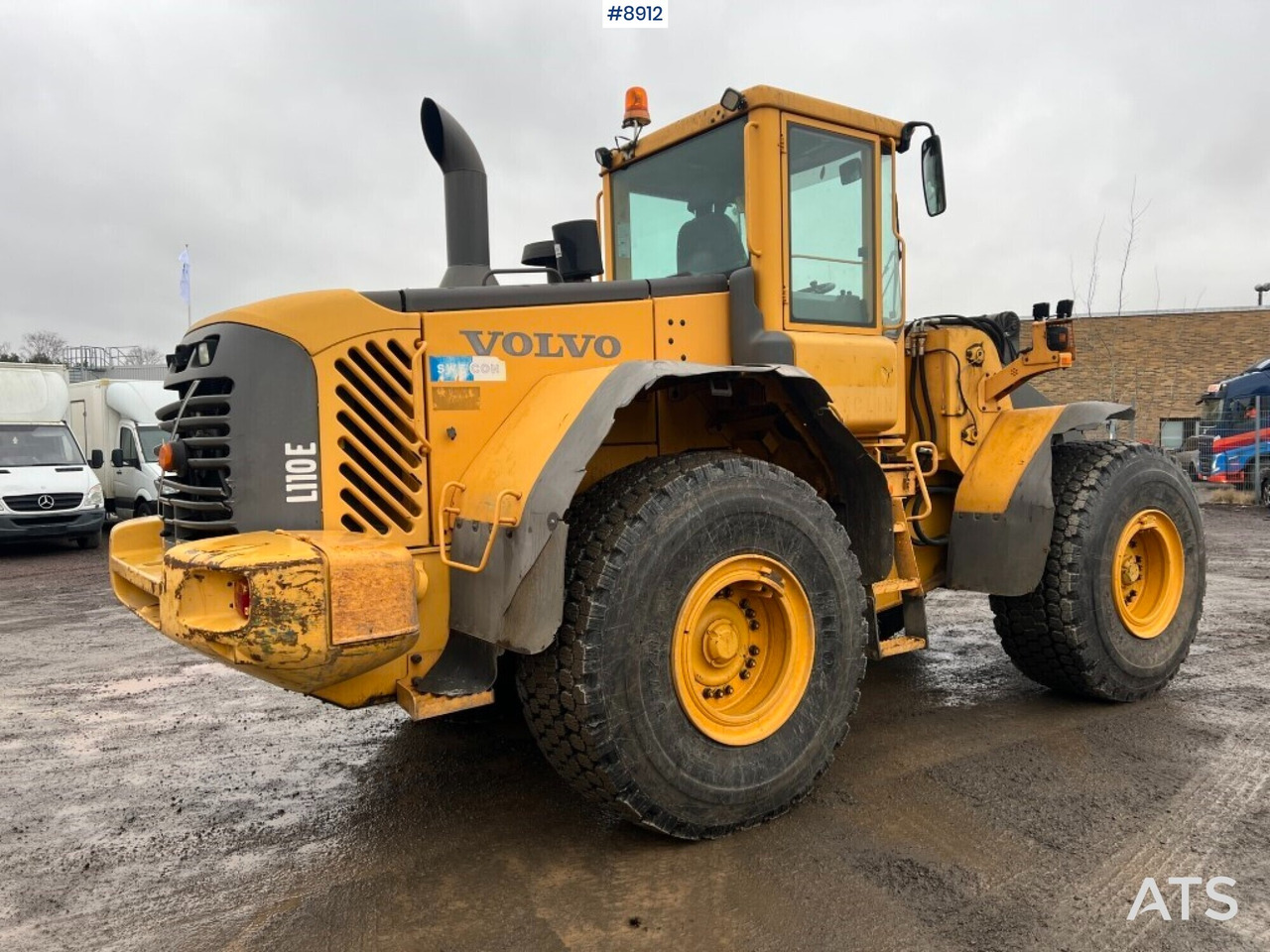 Wheel loader - Volvo L110E - Chargeuse sur pneus: photos 3 Wheel loader - Volvo L110E - Chargeuse sur pneus: photos 3