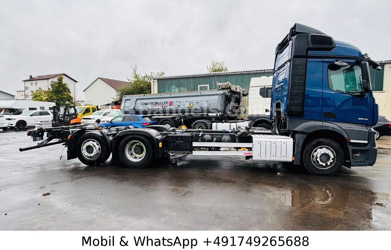 Mercedes-Benz Actros IV 2542 L StreamSpace BDF *Retarder/Lift - Camion porte-conteneur/ Caisse mobile: photos 2 Mercedes-Benz Actros IV 2542 L StreamSpace BDF *Retarder/Lift - Camion porte-conteneur/ Caisse mobile: photos 2
