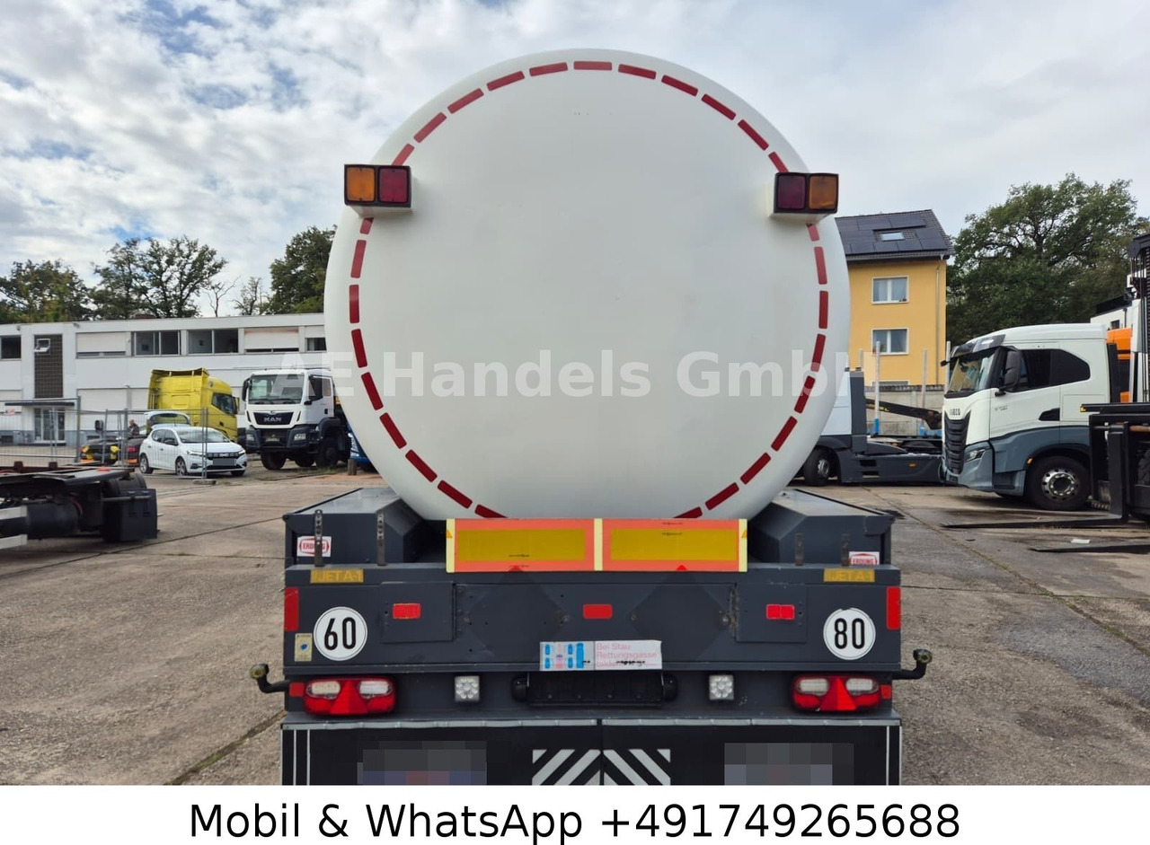 ROHR TAL-A-MKZA *43m³/1xKammer/Mineralöle-Kl.-3/Alcoa - Semi-remorque citerne: photos 3 ROHR TAL-A-MKZA *43m³/1xKammer/Mineralöle-Kl.-3/Alcoa - Semi-remorque citerne: photos 3