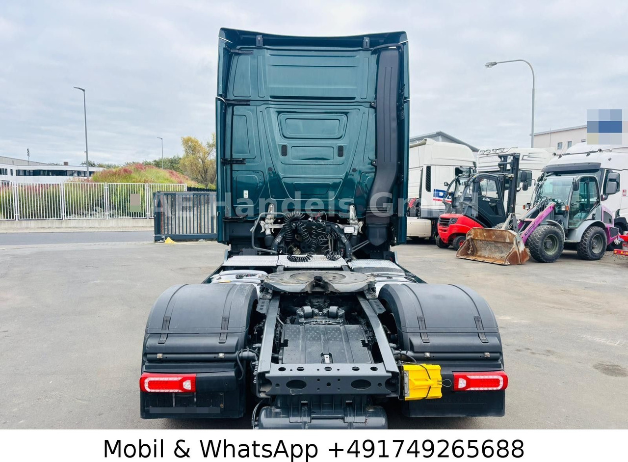 Mercedes-Benz Actros V 1843 L LL LowDeck *Retarder/ACC/2xTank - Tracteur routier: photos 4 Mercedes-Benz Actros V 1843 L LL LowDeck *Retarder/ACC/2xTank - Tracteur routier: photos 4